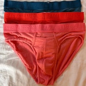 3 American Eagle Supersoft Briefs